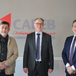 Crédit photo : CAPEB, Jean-Claude Rancurel, président de l’UNA Plombiers-Chauffagistes de la CAPEB, Yves Daniélou, Jean-Christophe Repon Démarche RSE : la Certification EcoVadis Platinium décernée à Geberit